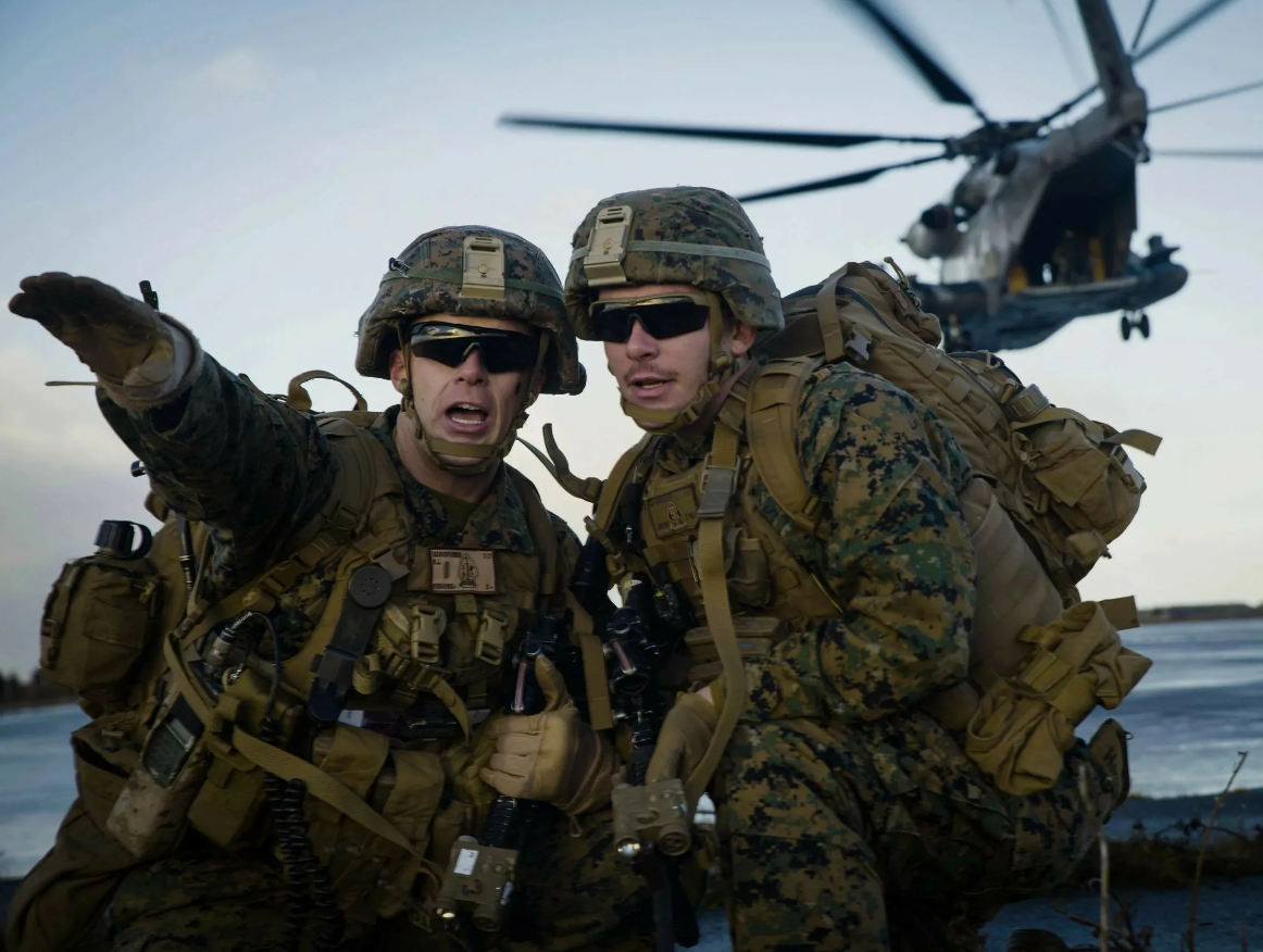 На Западе признали что у НАТО не все так просто с обороной восточных рубежей.