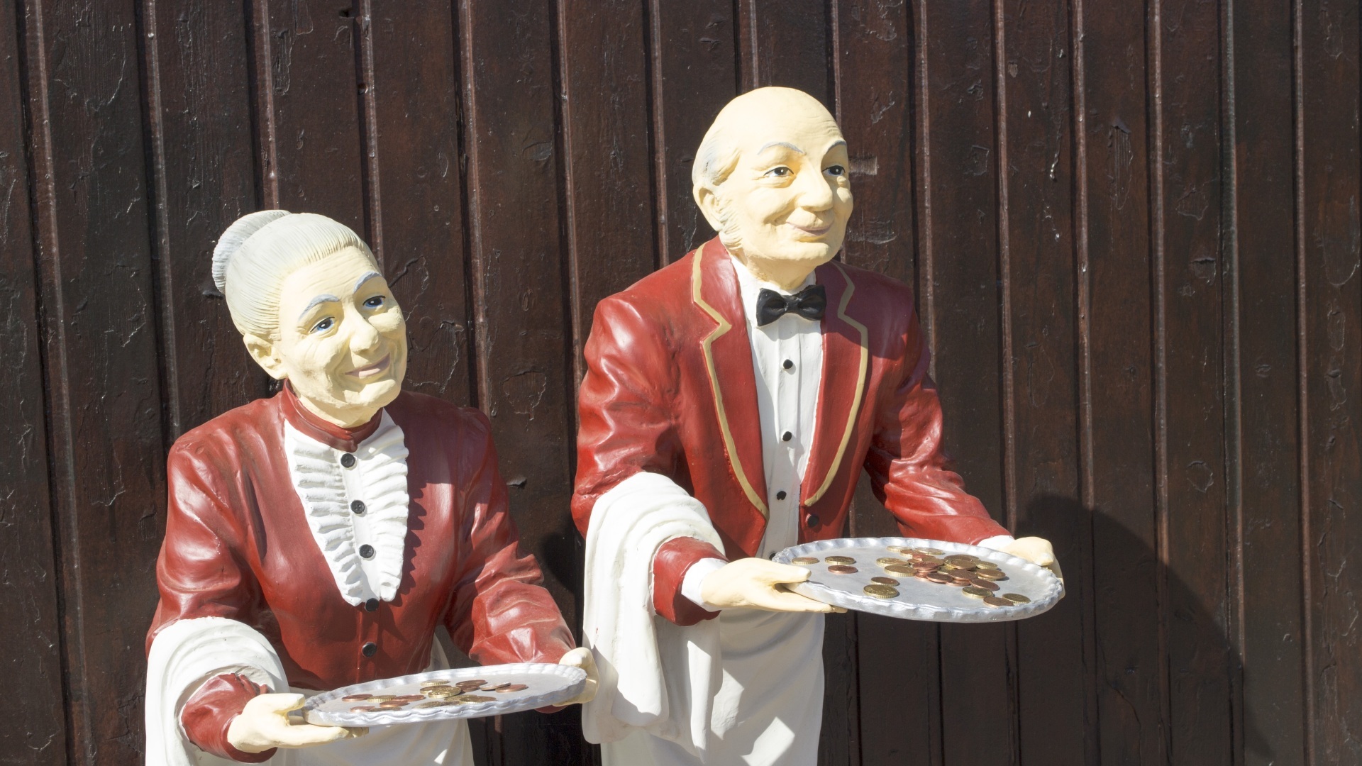 Почему простые люди не любят депутатов и политиков? Размышления на примере одного конкретного человека