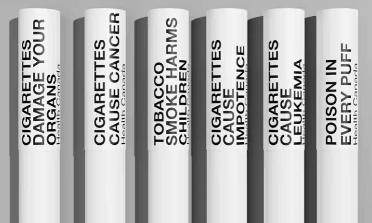В Канаде на каждую сигарету будут наносить надпись о вреде курения.