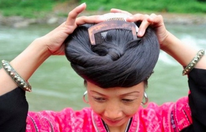 Женщины деревни Хуанлу стригут волосы только один раз в жизни