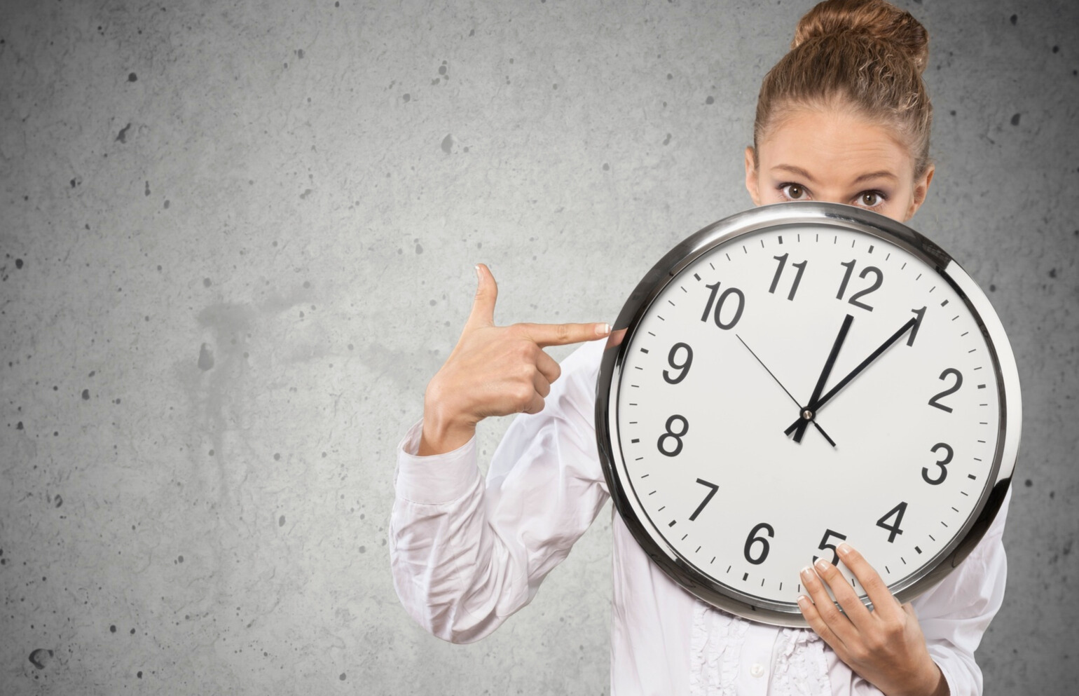 Обеденный перерыв на 7 минут дольше: что является справедливым наказанием?