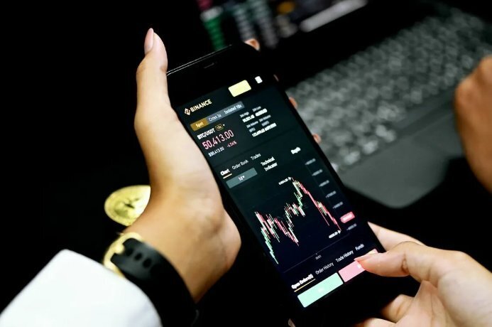 Развитие видов майнинга криптовалют в 2023 году: от традиционных методов до экологически чистых решений