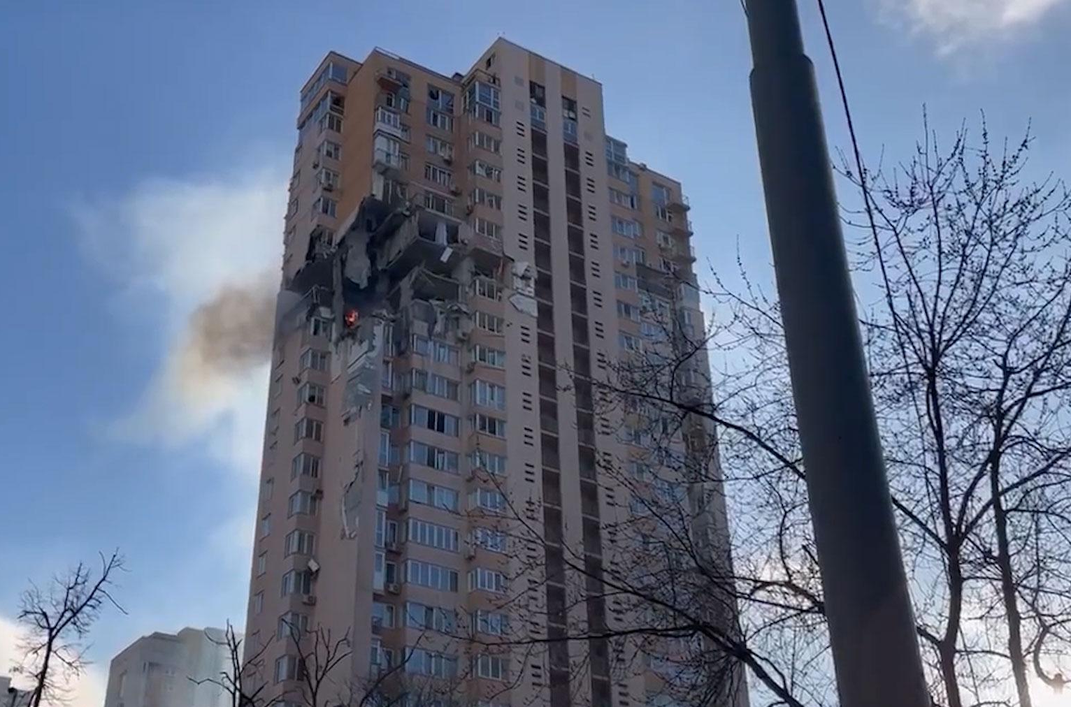 Кто будет оплачивать ремонт жилья если залетел дрон и все раскурочил?