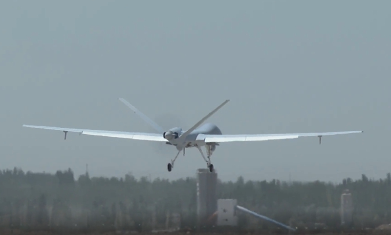 НОАК представляет «самовосстанавливающийся» рой дронов и интерактивную технологию дополненной реальности