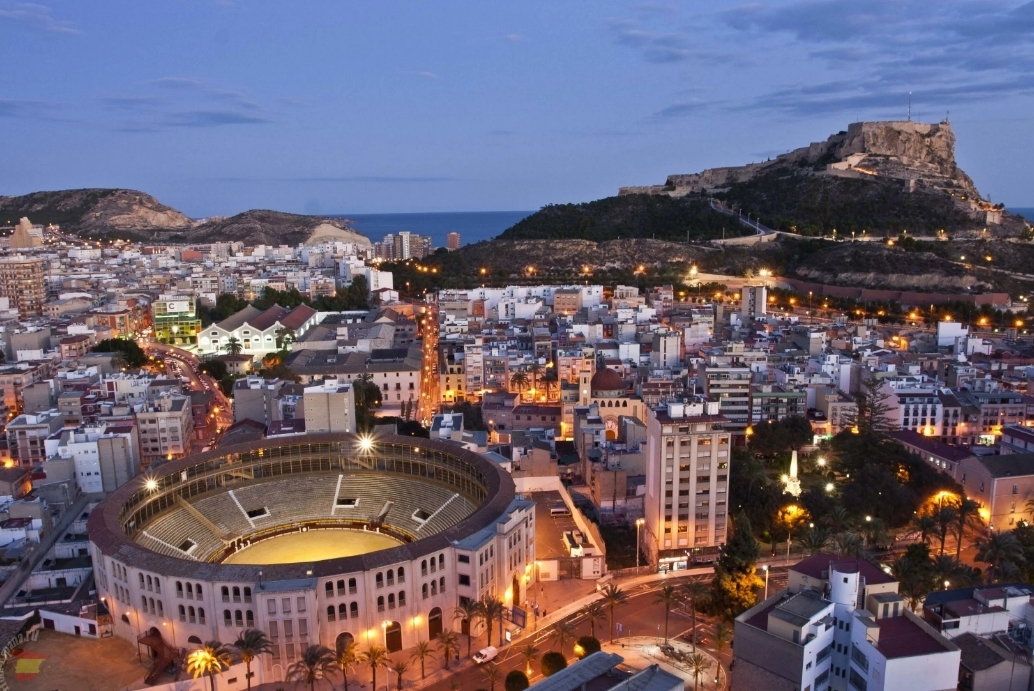 "Подвиги и великолепие: Запредельная история Испании"