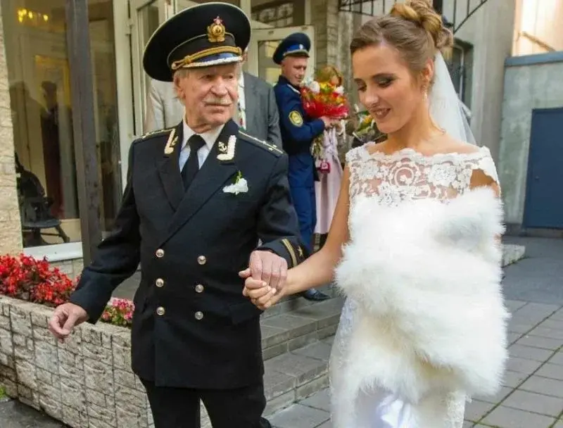 Неравные браки во времена СССР и сейчас: сравнение. Какой, по вашему мнению, должна быть идеальная разница в возрасте между мужем и женой?