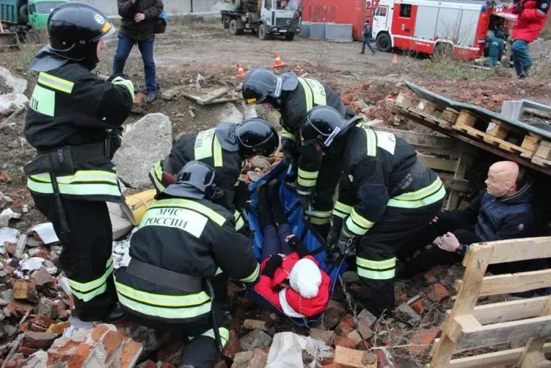 Экстренные службы устанавливают причину взрыва на Сергиево-Посадском заводе