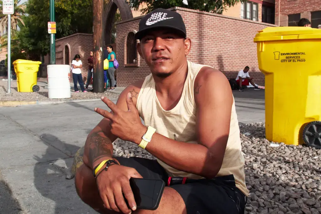 Мигранты по-прежнему стремятся приехать в Нью-Йорк — даже после «хаоса», вызванного просителями убежища до них