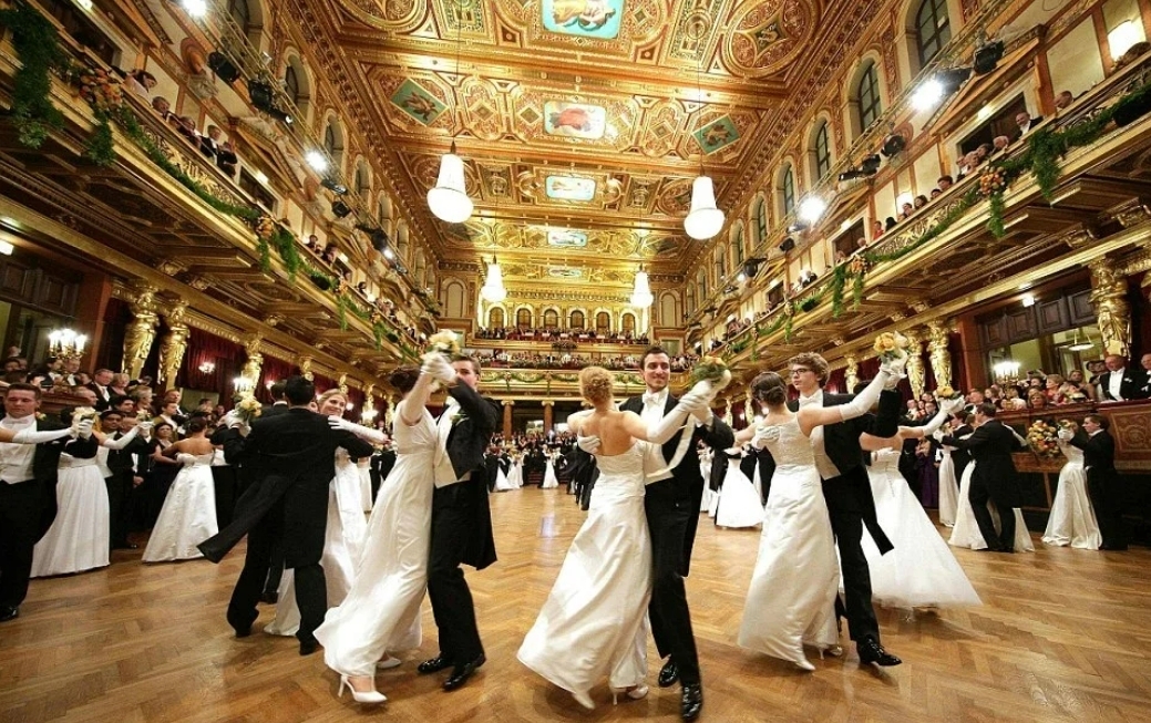 "Венский вальс: Мелодия страсти, элегантности и волшебства"