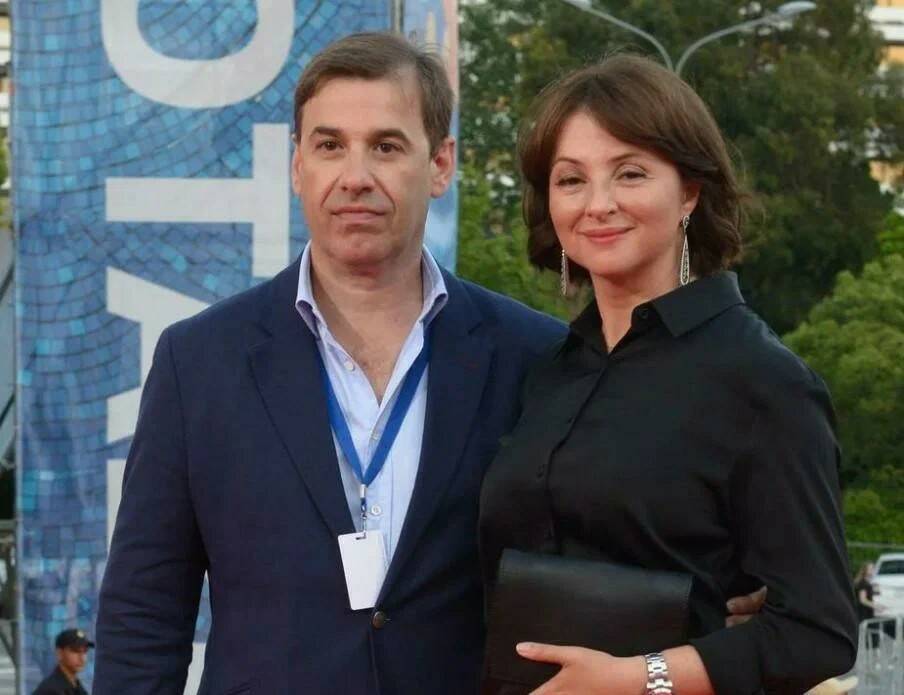 Анна Банщикова описывает смешные моменты съемок интимных сцен