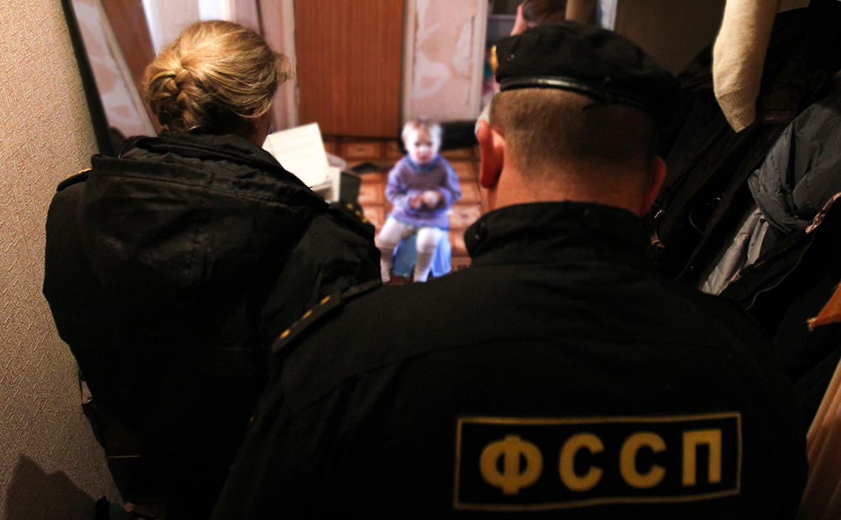 На встречу к ребёнку с судебным приставом... Почему мать запрещает отцу общаться с родным ребёнком?