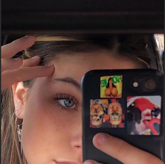 "30 креативных идей для домашних селфи: воплощаем уникальность в каждом кадре"