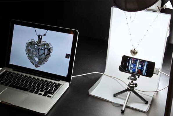 "Мастерим крутые фото на смартфоне: советы профессионалов для снимков предметов и селфи"