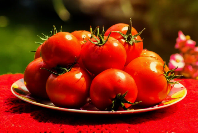 Оживите свою кожу с помощью этих домашних средств.