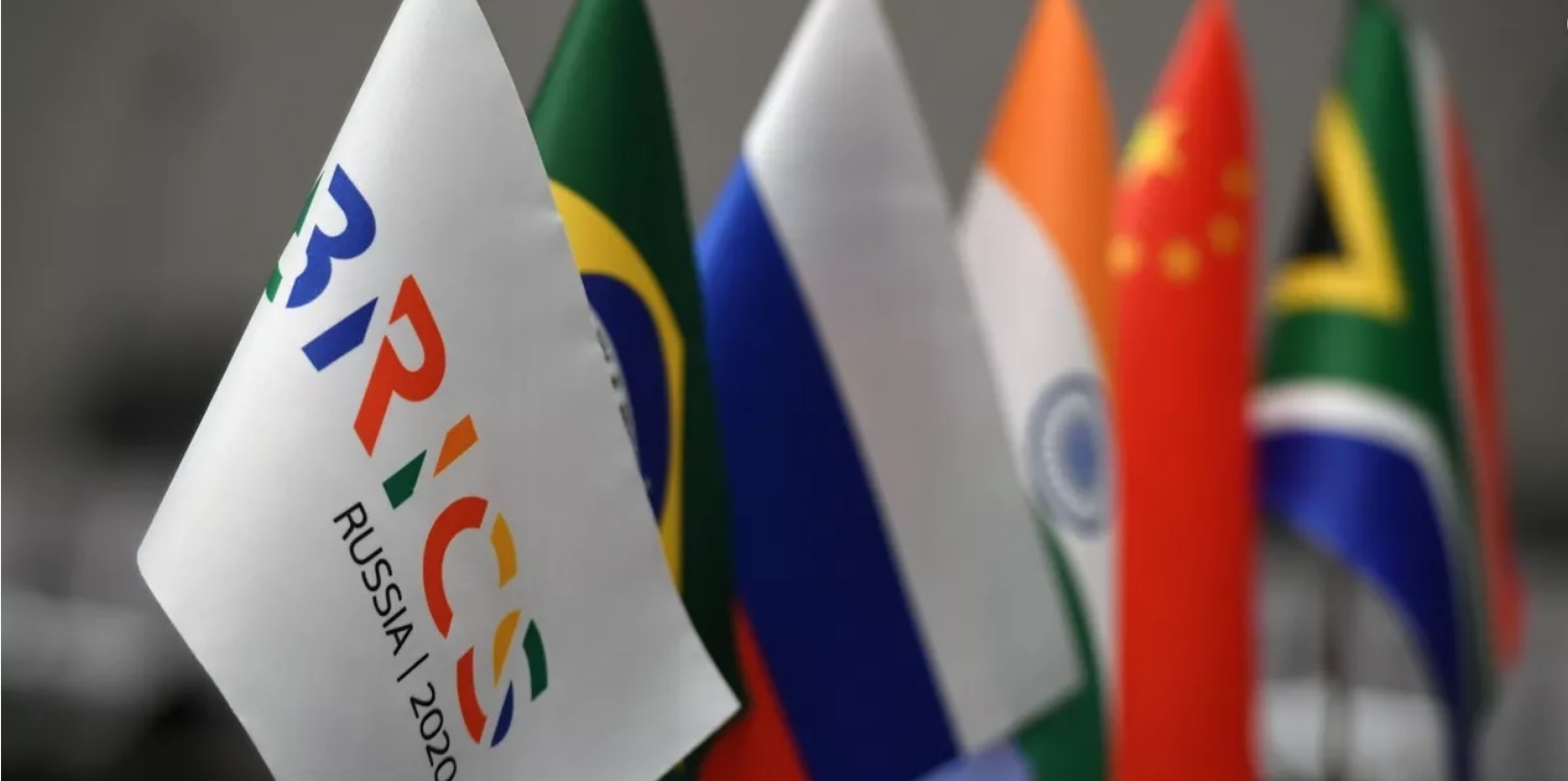 Запад напуган: саммит БРИКС изменит историю мировой экономики