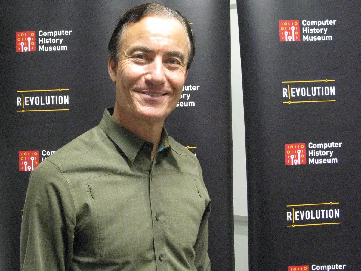 Официально первая MMORPG Meredian 59