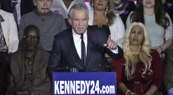 Кеннеди-младший заявил, что американцев лишили талонов на еду из-за Украины