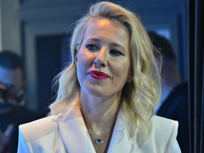 Униженная Собчак мстит после публичной близости с Паниным