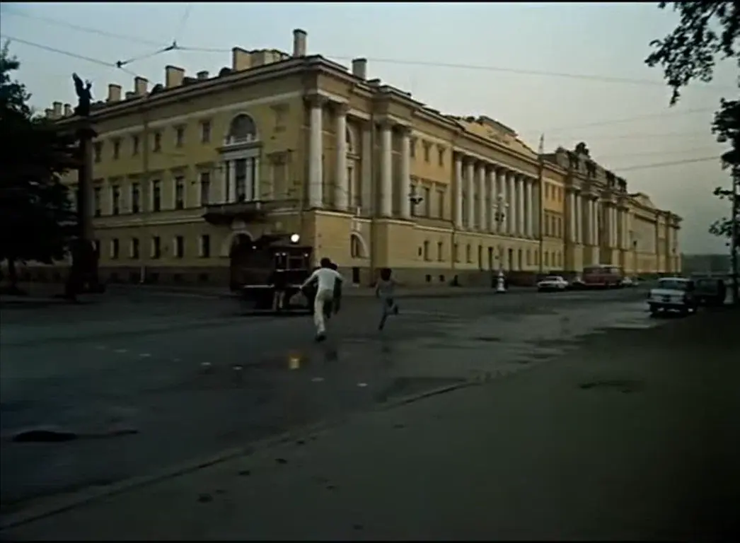 Невозможные маршруты из фильма Э. Рязанова "Невероятные приключения итальянцев в России"