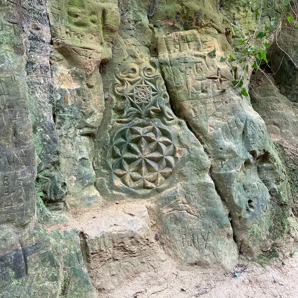 Таинственные затонувшие дороги Англии