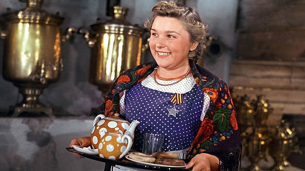 Вера Васильева уроки жизни : " Что если женщину никто не любит..."