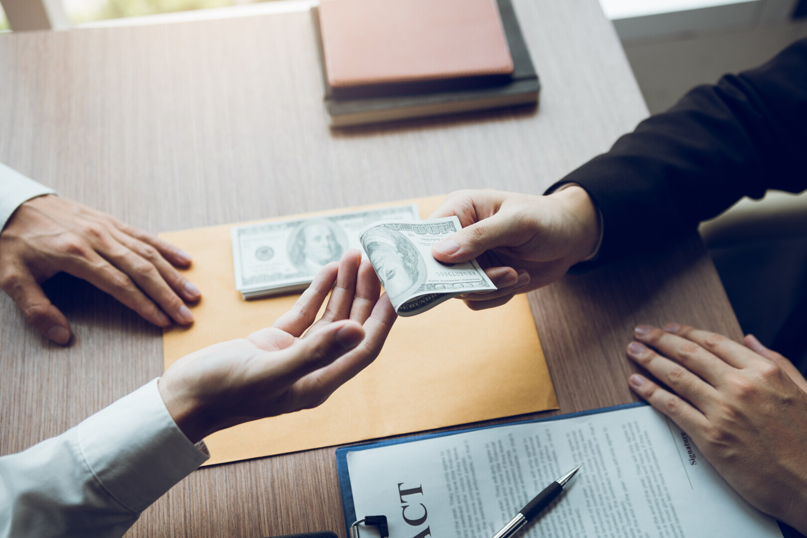 Как давать в долг под проценты?