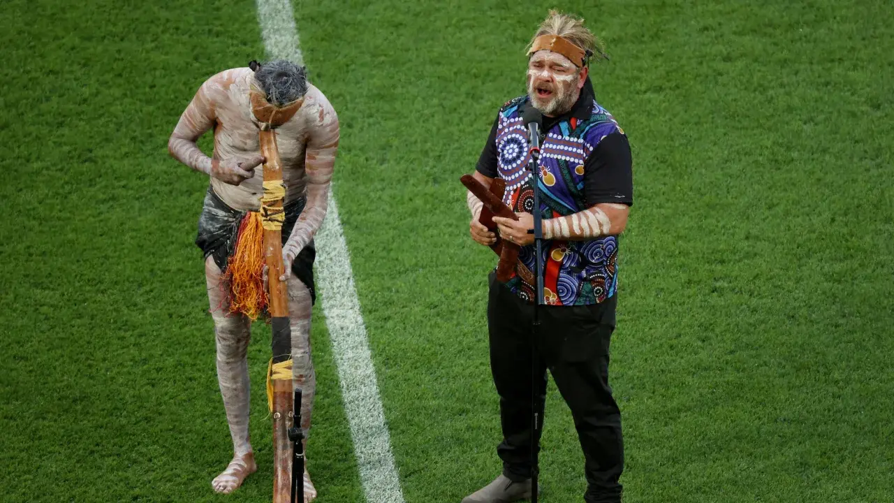 Советники по футболу из числа первых наций угрожают уволиться, если женский чемпионат мира не получит дополнительного финансирования