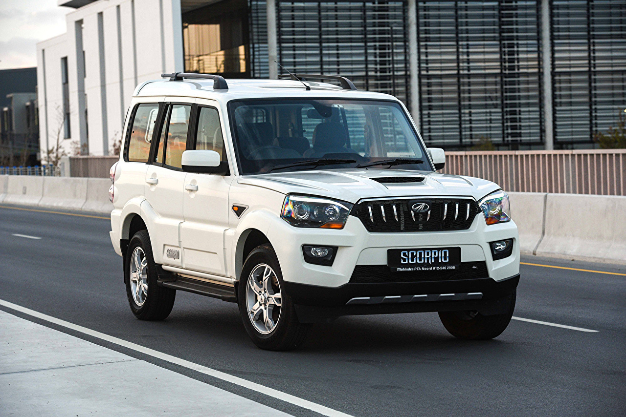 Развитие в Индии своего автомобилестроения.