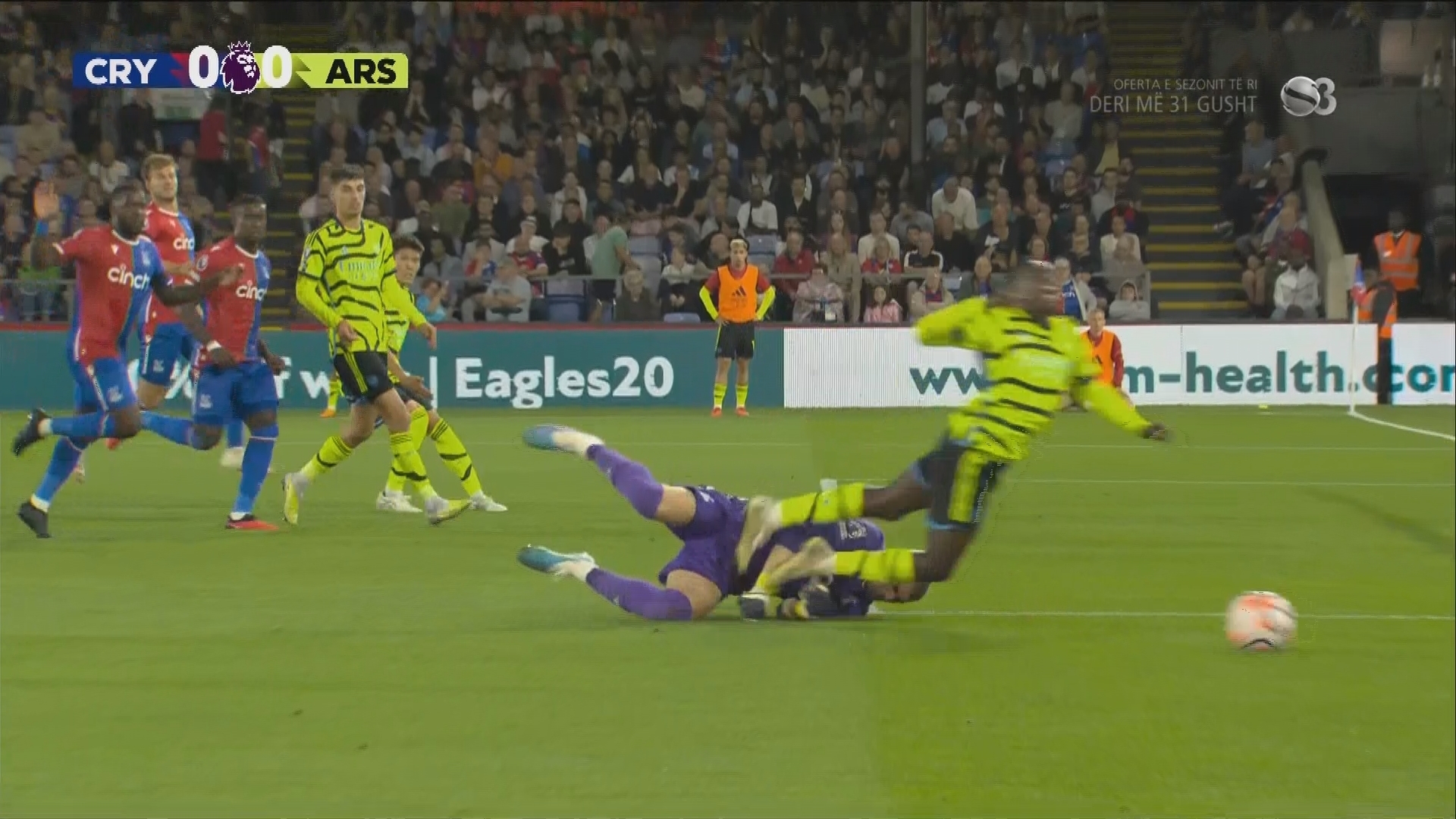 Единственный мяч с пенальти и едва удержанное в меньшинстве преимущество