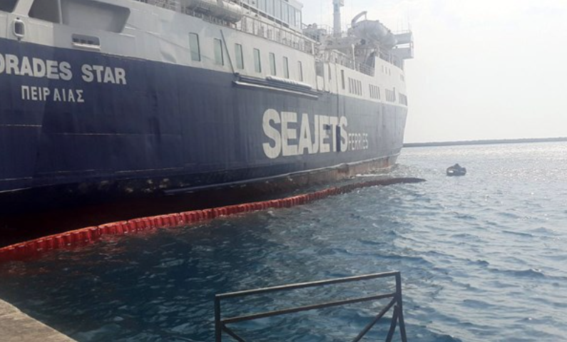 Сирос: «Звезда Спорадов» наткнулась на риф