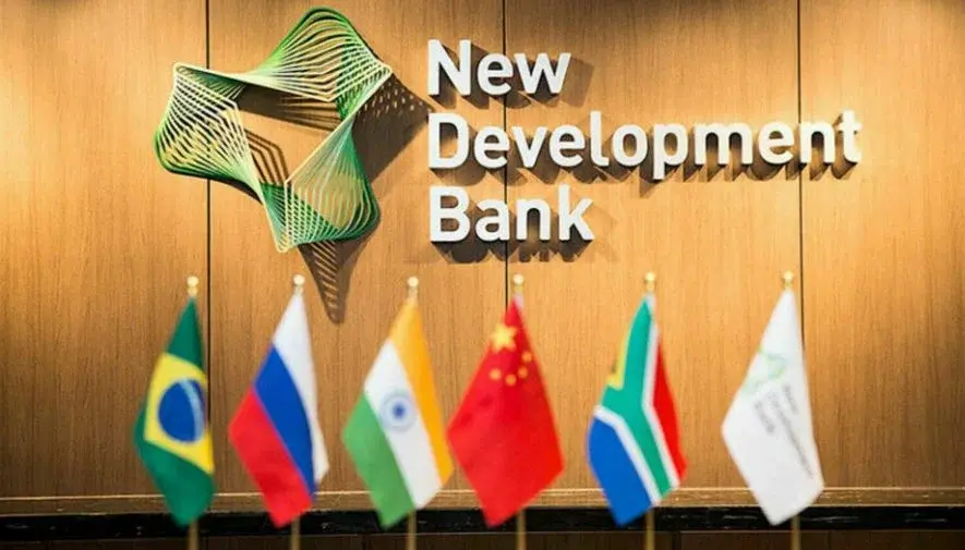 Китай стал лидером БРИКС вместо России, выкинув Путина на обочину.