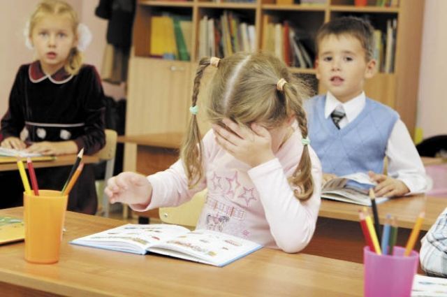 Три пика школьного стресса. Как с ним бороться?