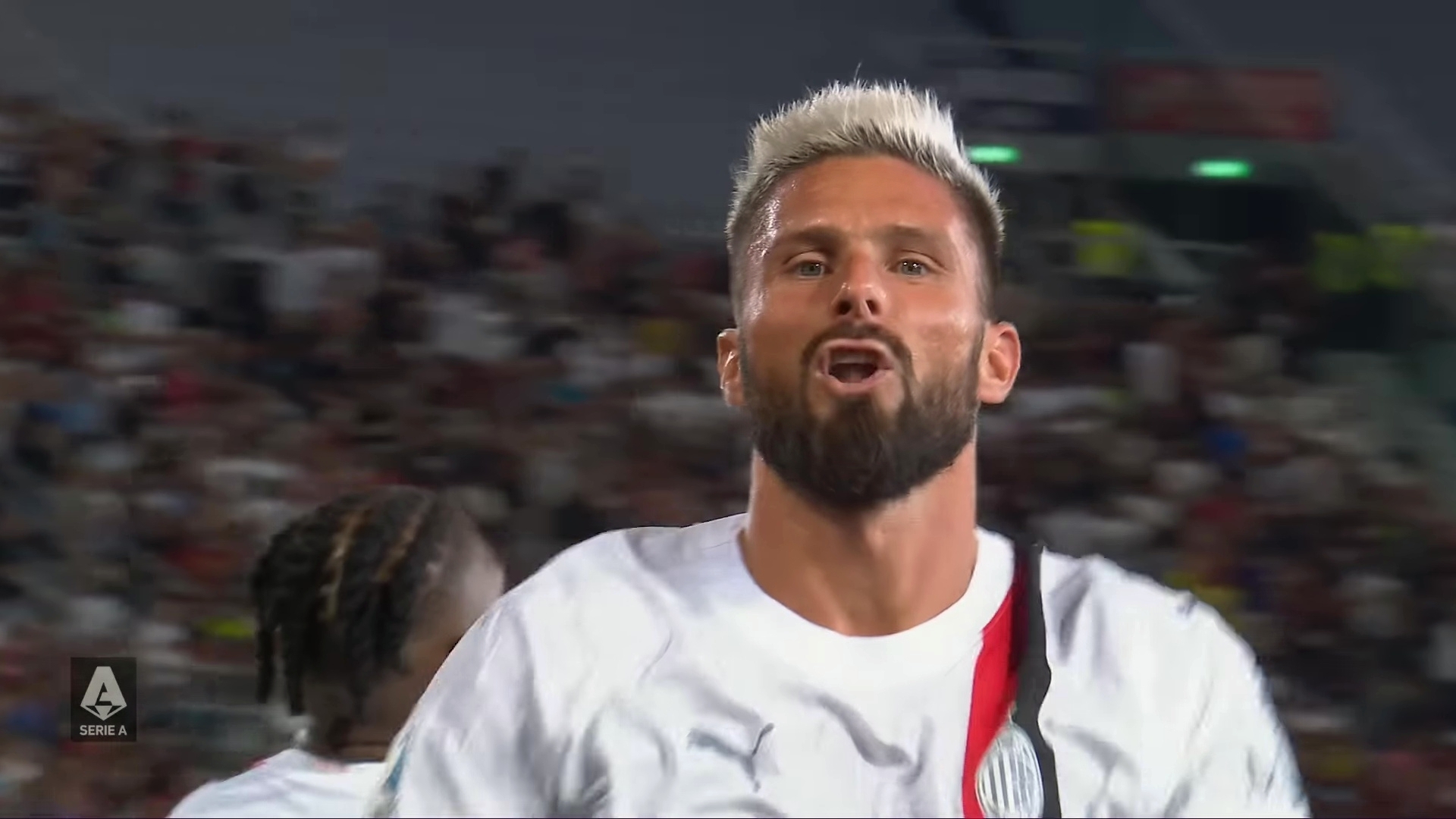 "Милан" уверенно разобрался с соперником на выезде