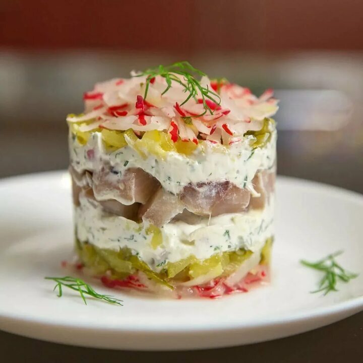 Вкусные салаты с селёдкой