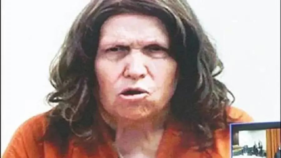 Сьюзен Моника, фермер из Орегона, которая убила двух своих сотрудников и скормила их своим свиньям