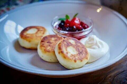 10 способов приготовления сырников.