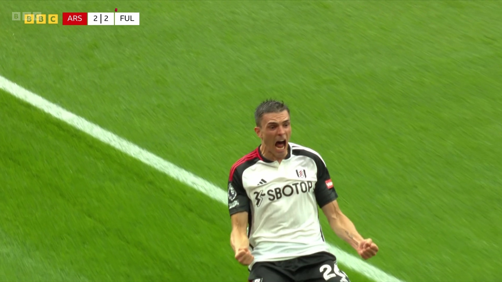 Арсенал потерял первые очки в сезоне