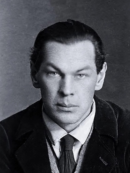 Почему Сталин не поверил в предстоящее нападение Германии на СССР!!?!