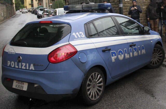 Италию потрясло дело об изнасиловании двух 13-летних девочек группой из шести сверстников
