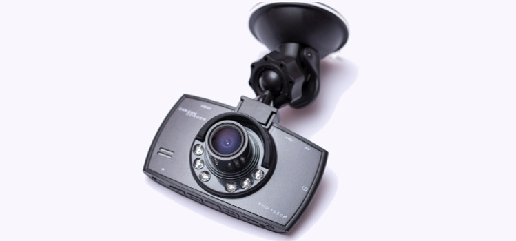 Какой автомобильный видеорегистратор выбрать?