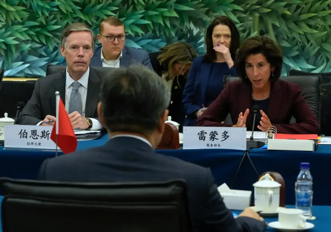 Фабрики, возможно, покидают Китай, но торговые связи сильнее, чем кажутся