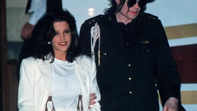 Жизнь Майкла Джексона: «Король поп-музыки» с самого начала с «Jackson 5», массовые сольные хиты, его скандалы