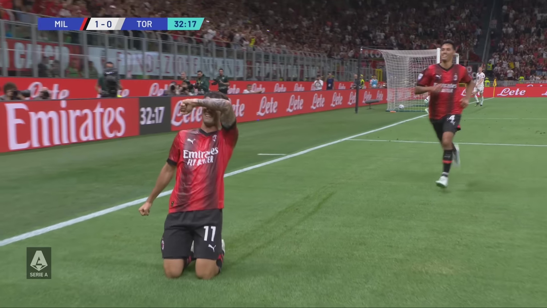 Старт по-милански. У красно-чёрных лучшая атака, у чёрно-синих безупречная оборона