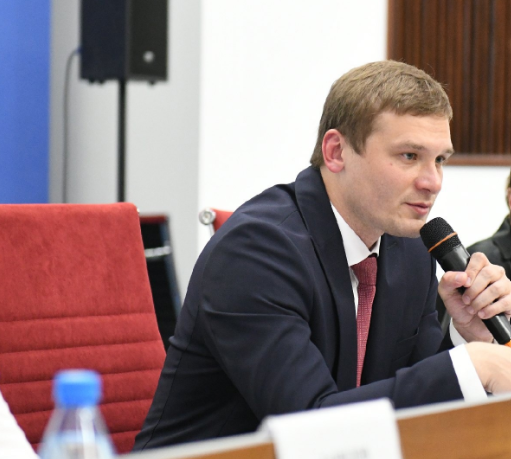 Феномен в современной российской политике.
