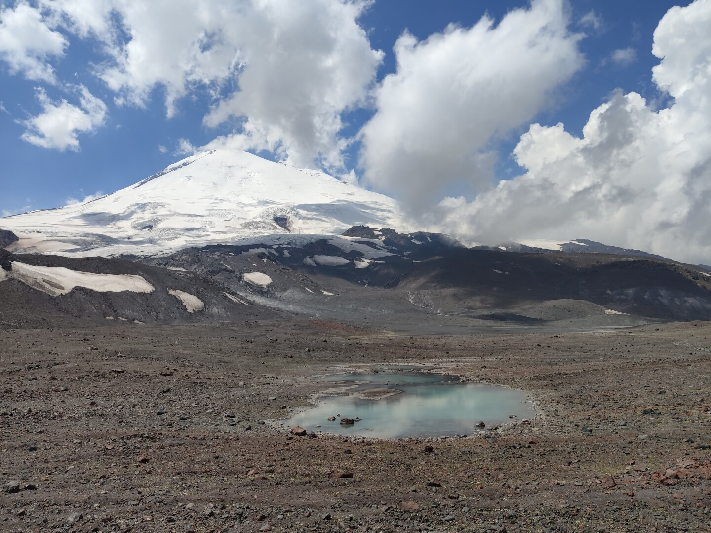 Почему не из каждой горной реки можно набрать кристально чистую воду