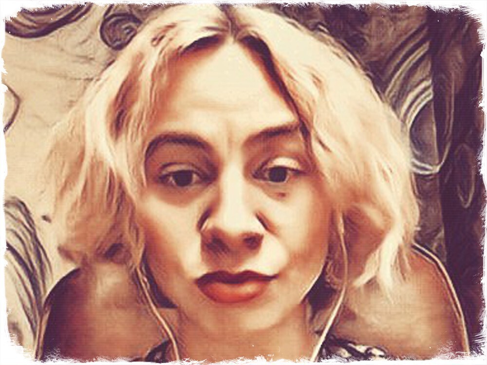 Жена Энди Картрайта Мария Кохал- самая непотопляемая маньячка в РФ.