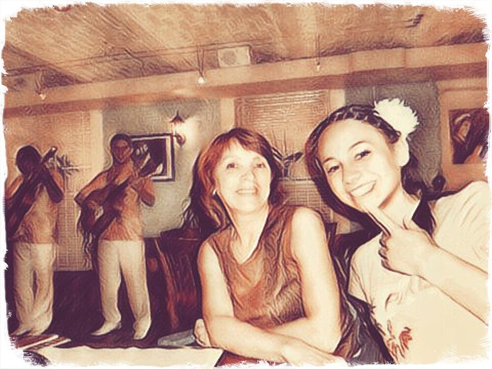 Жена Энди Картрайта Мария Кохал- самая непотопляемая маньячка в РФ.