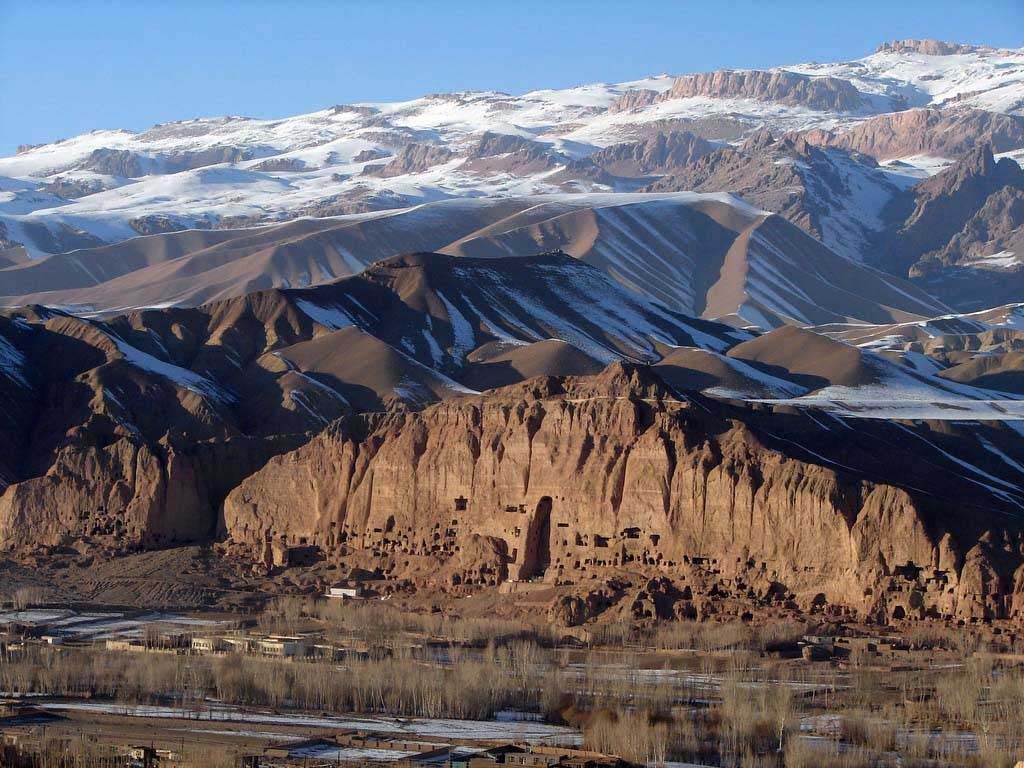 "Конец эпохи: История Афганистана после вывода зарубежных войск"