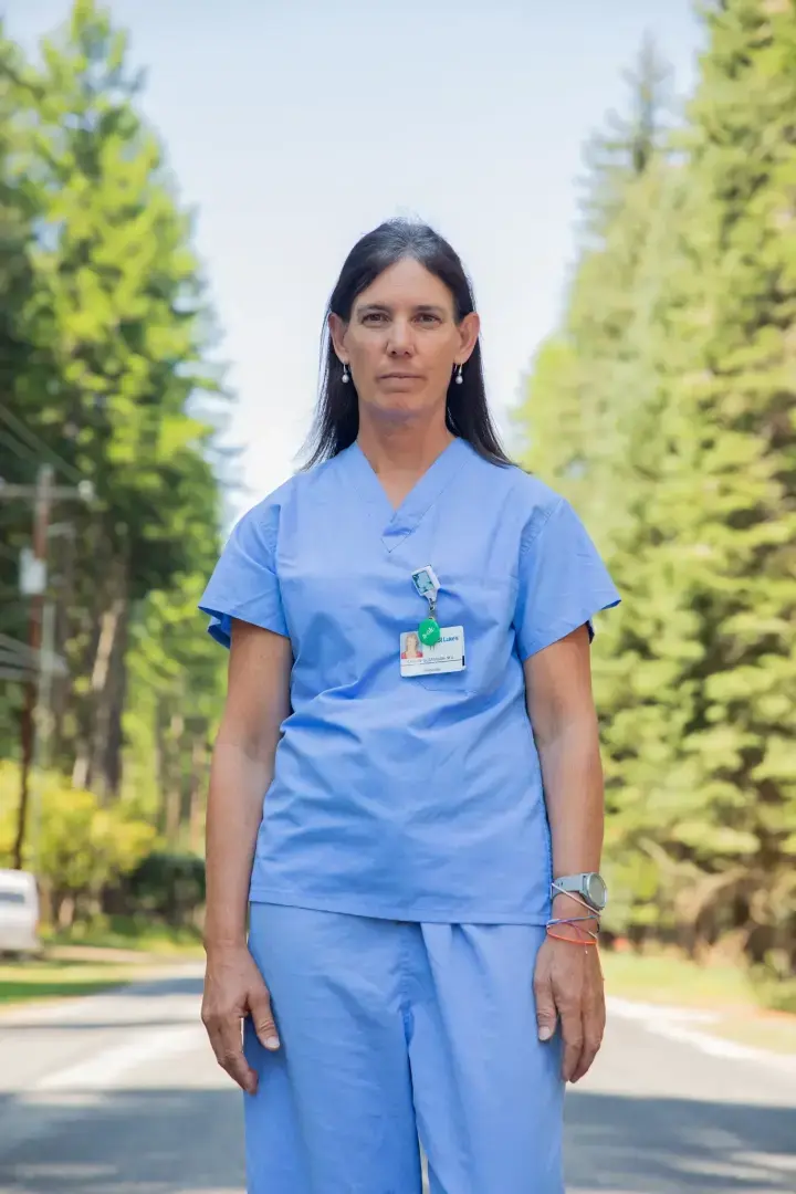 Поскольку законы об абортах вытесняют акушеров из красных штатов, страдает охрана материнства