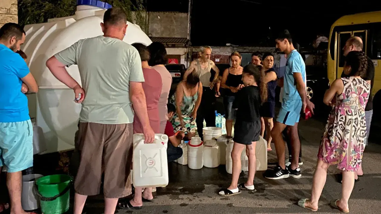 «Мы умираем от голода»: жители Нагорного Карабаха опасаются за будущее в условиях блокады